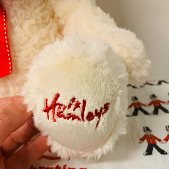💂Hamleys 255 Years Celebration Snowflake Bear - Paid £25 - Picture 4 of 11
